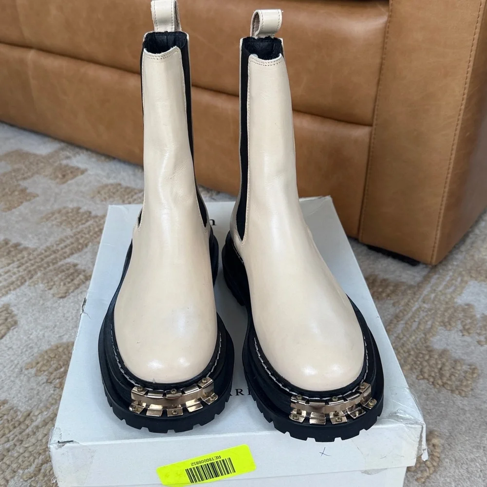 $445 New in box SANDRO COMBAT SHELSEA BOOTS SZ 35 - Picture 3 of 5